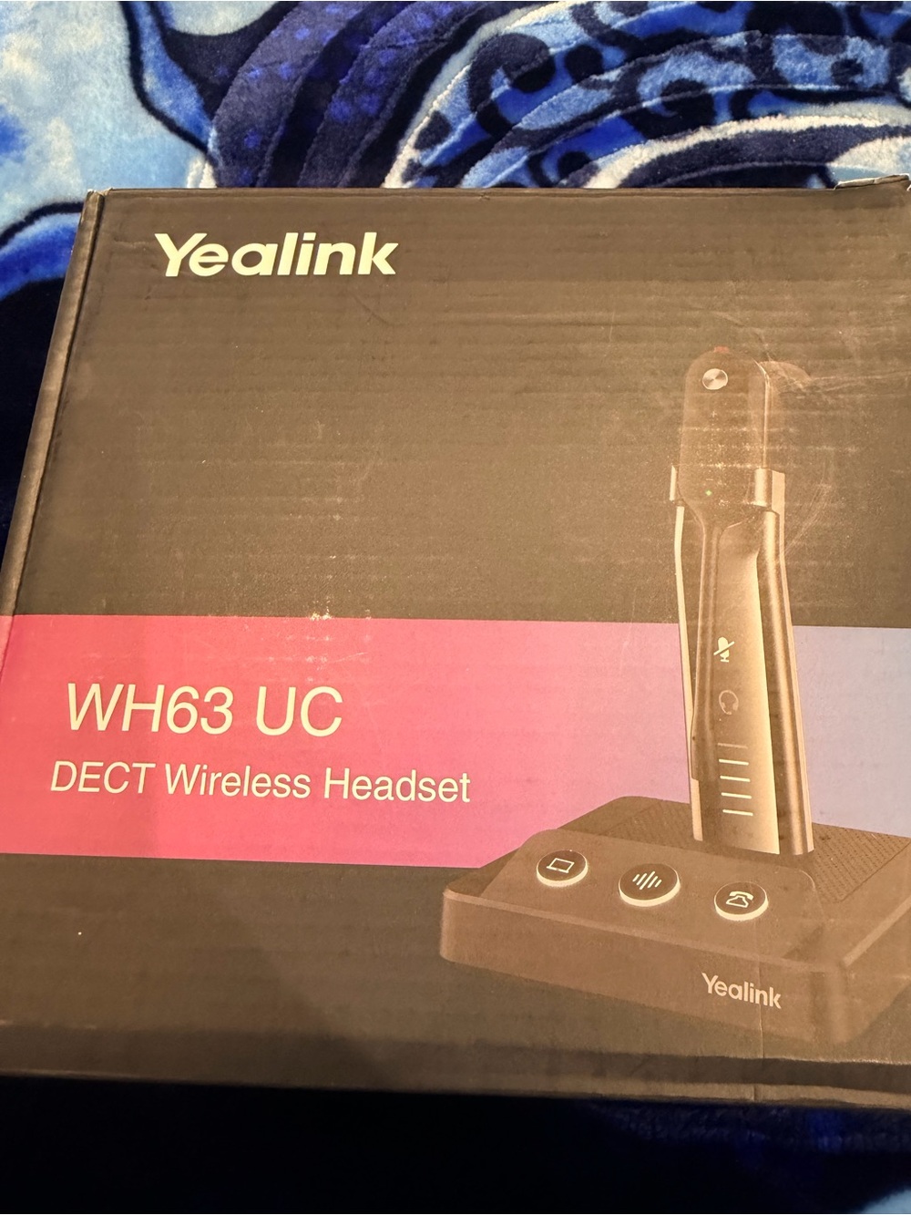 Link WH63 UC DECT Wireless Headset - Black with Pink Accent Box